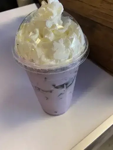 Fruity iced drink